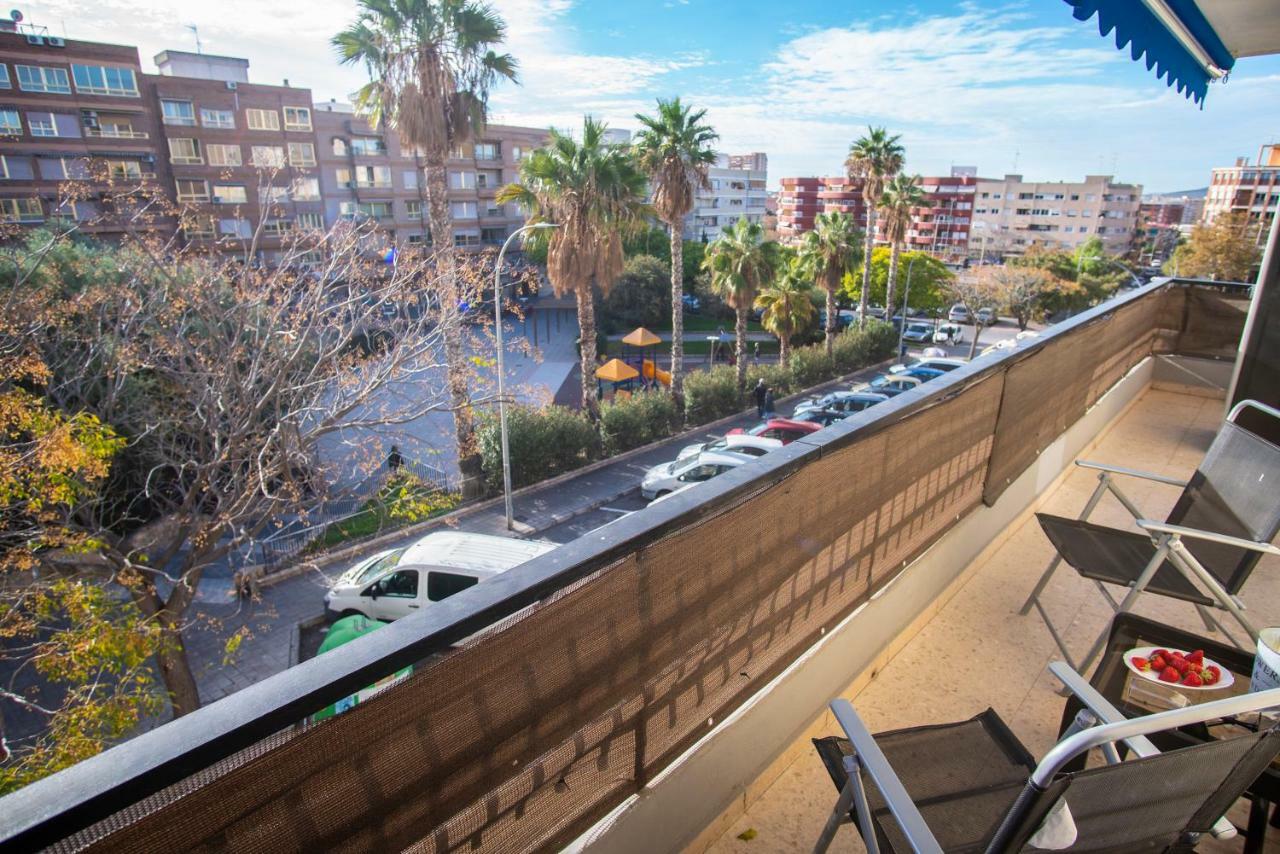 Apartamento Comodo A 10 Min Del Centro Alicante Exteriér fotografie